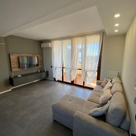 La Casa Di Davide Milano Monza Apartamento Concorezzo Exterior foto